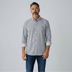 Calvin Klein | Slim Fit Extra Fine Cotton Striped Button Down Shirt Men’s Medium